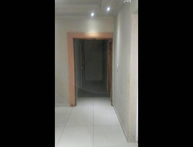 2 BEDROOM PROPERTY TO RENT IN FLORIDA